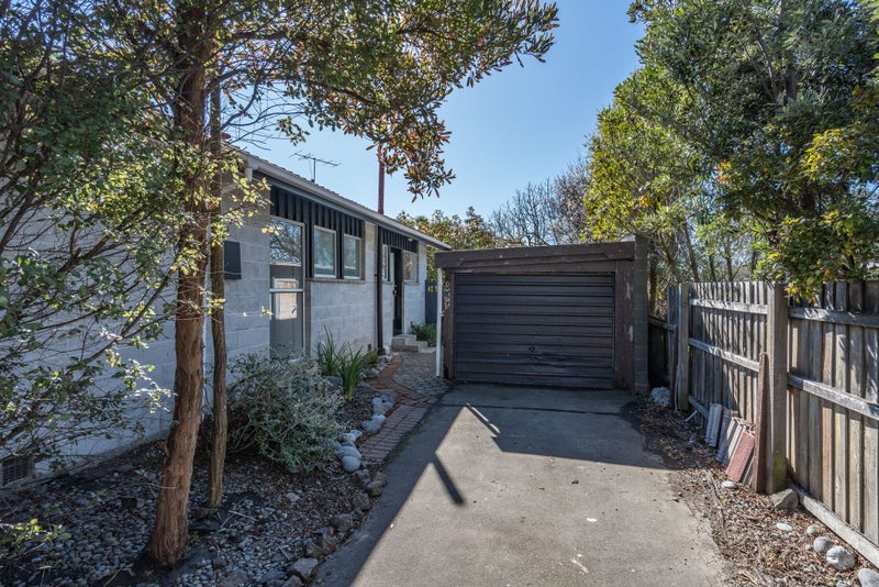 2/35A Wiggins Street, Sumner, Christchurch - Carousel 21