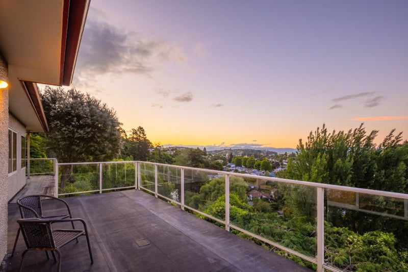 125 Cleveland Terrace, Maitai, Nelson - Carousel 12