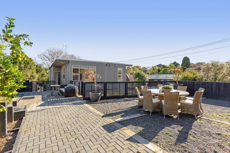 1/105 Lake Road, Belmont, Auckland - Carousel 1