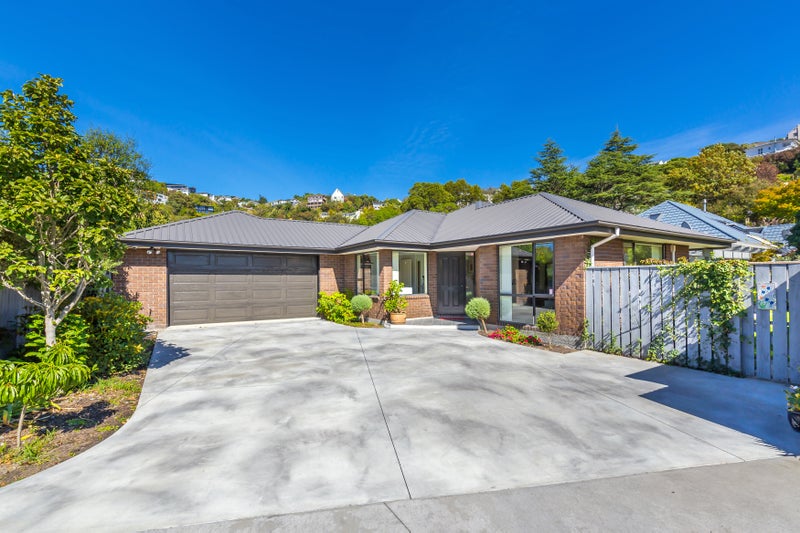 24 Glamis Place, Cashmere, Christchurch - Carousel 1