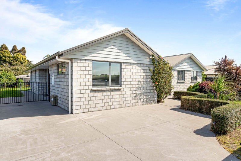 4 Penelope Place, Te Puke - Carousel 1