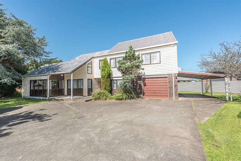 7 Antrim Place, Springvale, Whanganui - Carousel 1