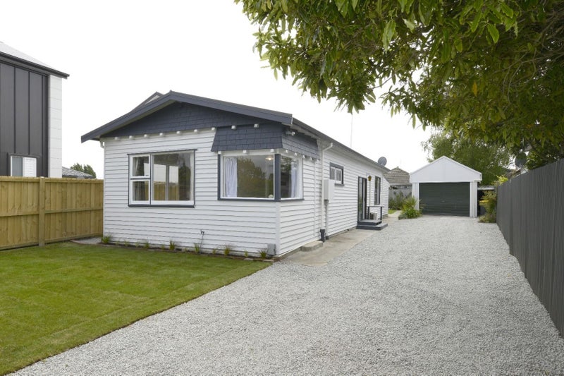 5 Laurence Street, Waltham, Christchurch - Carousel 2