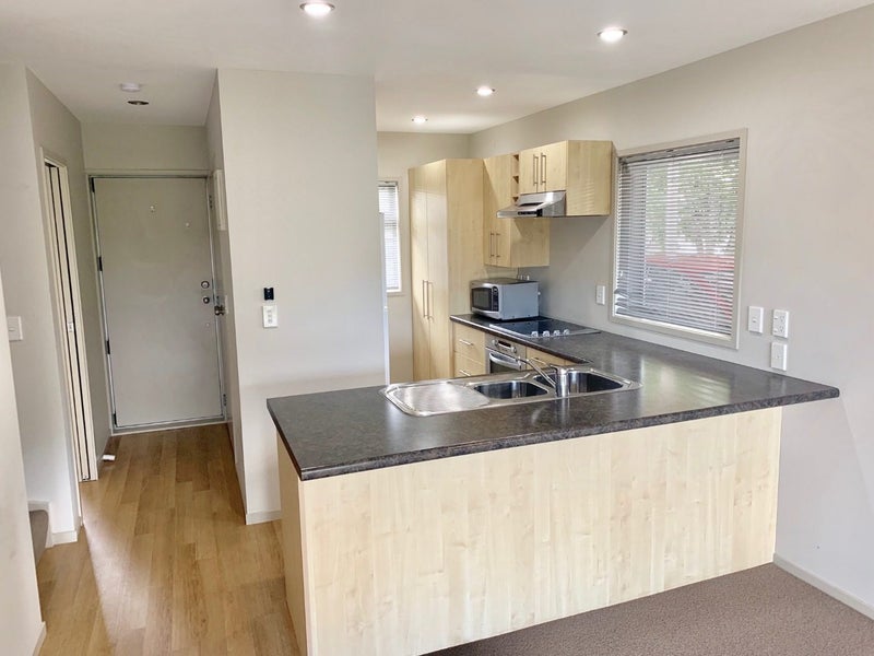 91 Albert Street, Hamilton East, Hamilton - Carousel 2