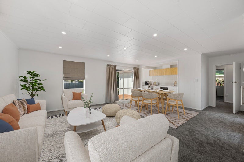 16 Scarborough Road, Flaxmere, Hastings - Carousel 1