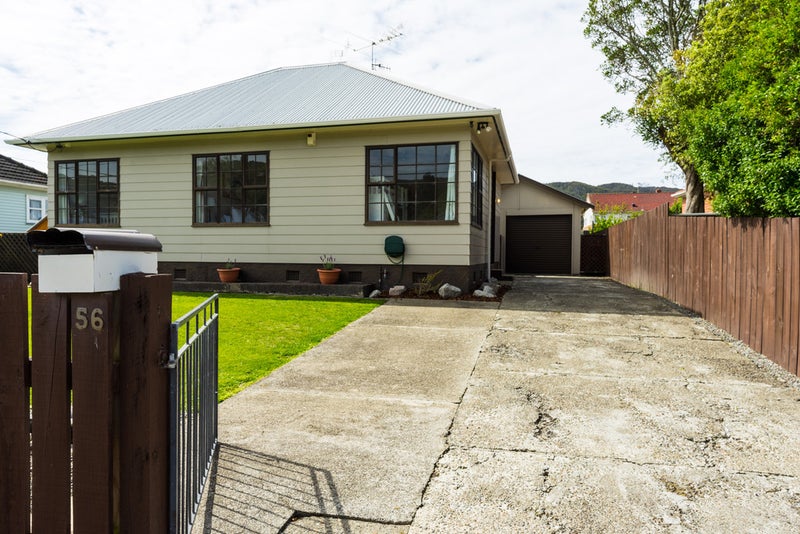 56 Compton Crescent, Taita, Lower Hutt - Carousel 2