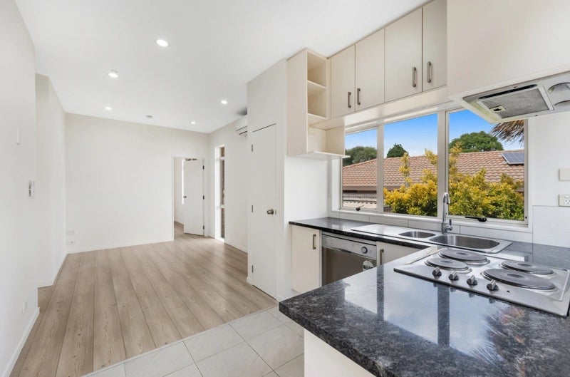 123 Whitford Road, Northpark, Auckland - Carousel 2