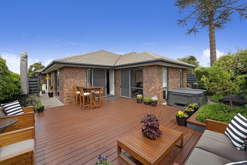 2 Kohuhu Lane, Burwood, Christchurch - Carousel 2