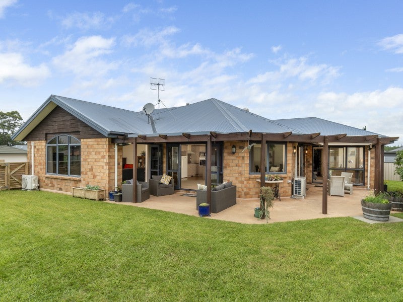 42 Longmynd Drive, Katikati, Katikati - Carousel 2