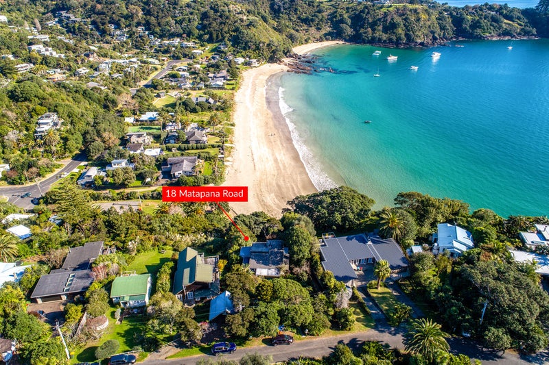 18 Matapana Road, Palm Beach, Waiheke Island - Carousel 1
