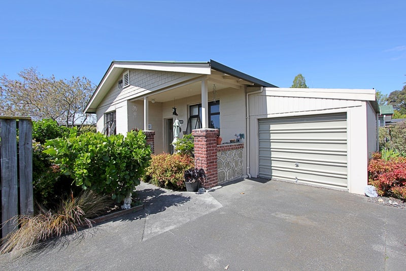 1/32 White Street, TARADALE, NAPIER - Carousel 1