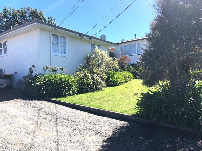 7 Puriri Crescent, Lansdowne, Masterton - Carousel 9