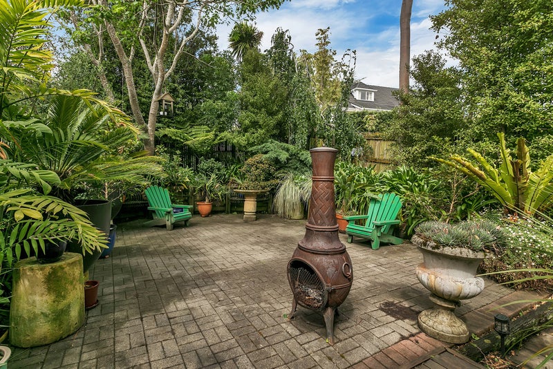 2/1 Tern Place, Unsworth Heights, Auckland - Carousel 2