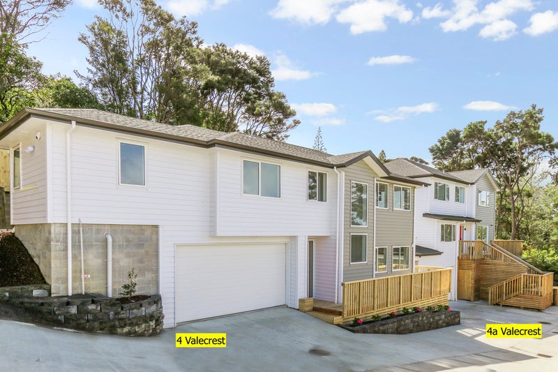 4 Valecrest Place, Bayview, North Shore City - Carousel 1