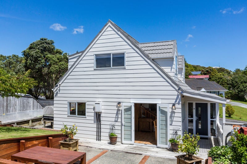 89 Kingsley Street, Stokes Valley, Lower Hutt - Carousel 1