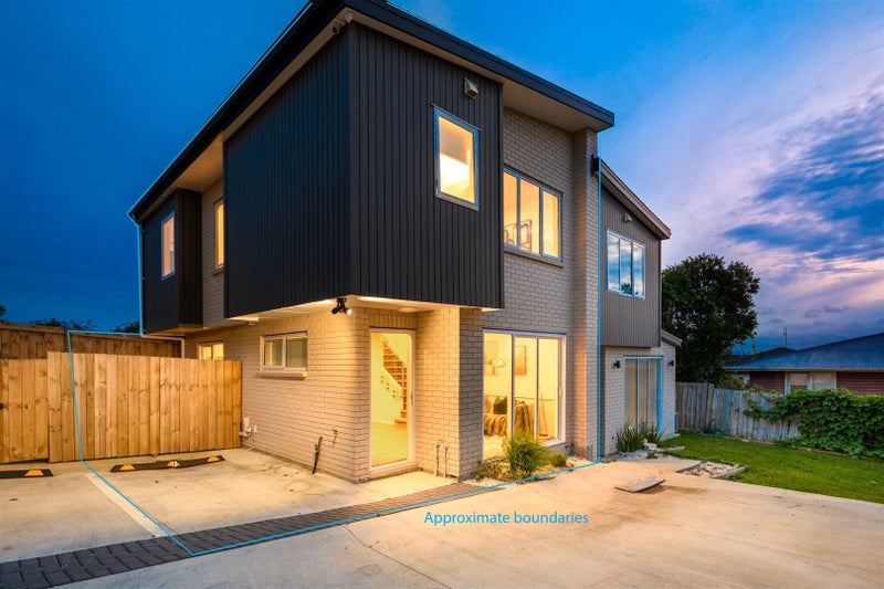 91E Whitney Street, New Windsor, Auckland - Carousel 1