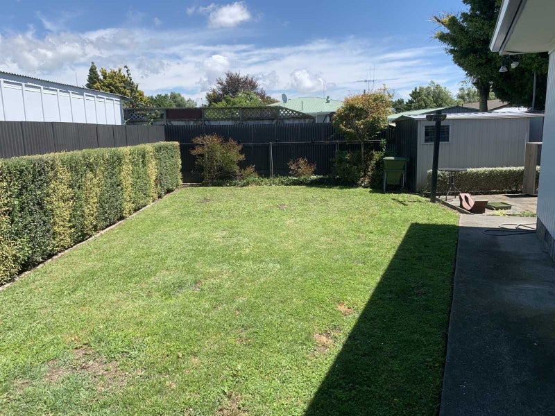 17 Foster Terrace, Onekawa, Napier - Carousel 13