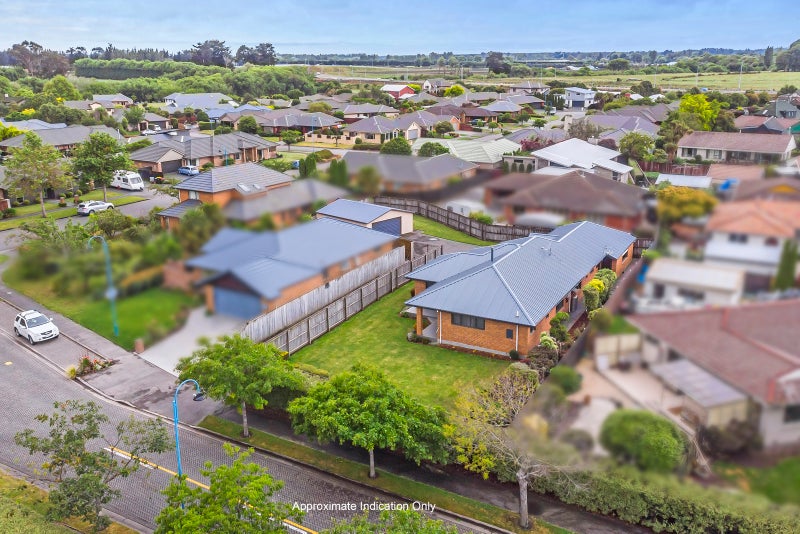 4 Riverwood Boulevard, Redwood, Christchurch - Carousel 23