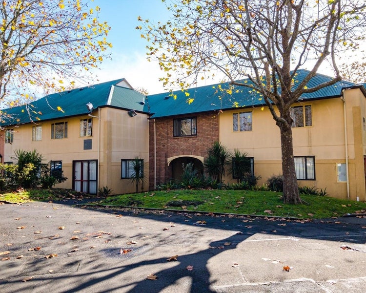 28/125 Carrington Road, Mount Albert, Auckland - Carousel 1