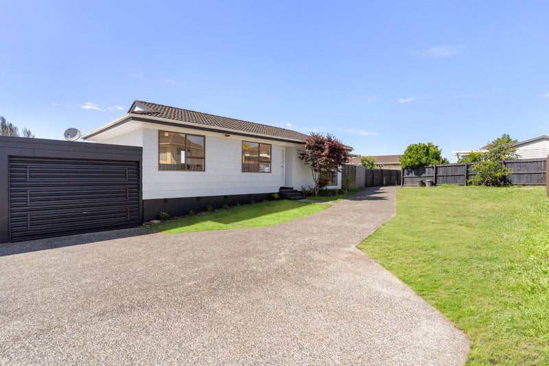 1/10 Catkin Crescent, Papatoetoe, Auckland - Carousel 1
