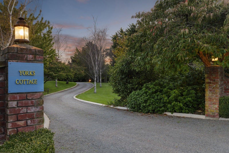 31 Whitewood Crescent, Christchurch - Carousel 30