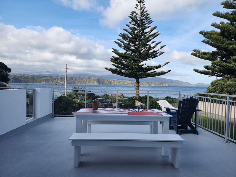184 Breaker Bay Road, Breaker Bay, Wellington - Carousel 1