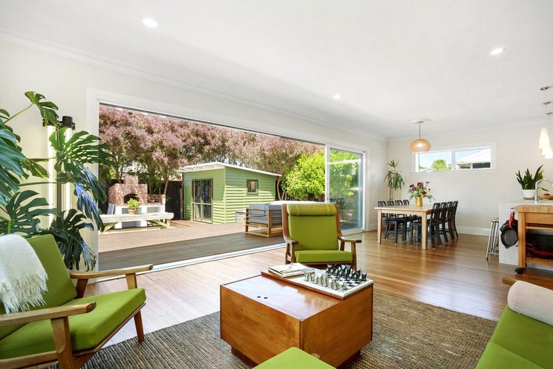 50 William Street, Petone, Lower Hutt - Carousel 1