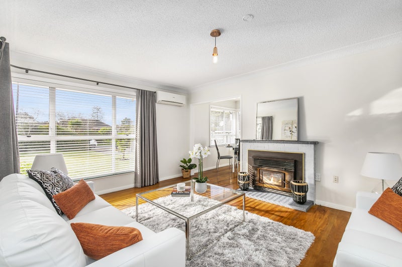 16 Tui Crescent, Manurewa, Auckland - Carousel 2