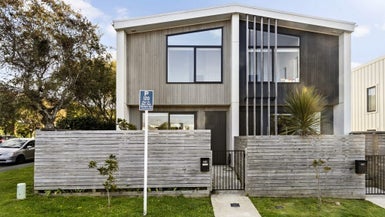 10D Beauchamp Street, Karori, Wellington - Carousel 1