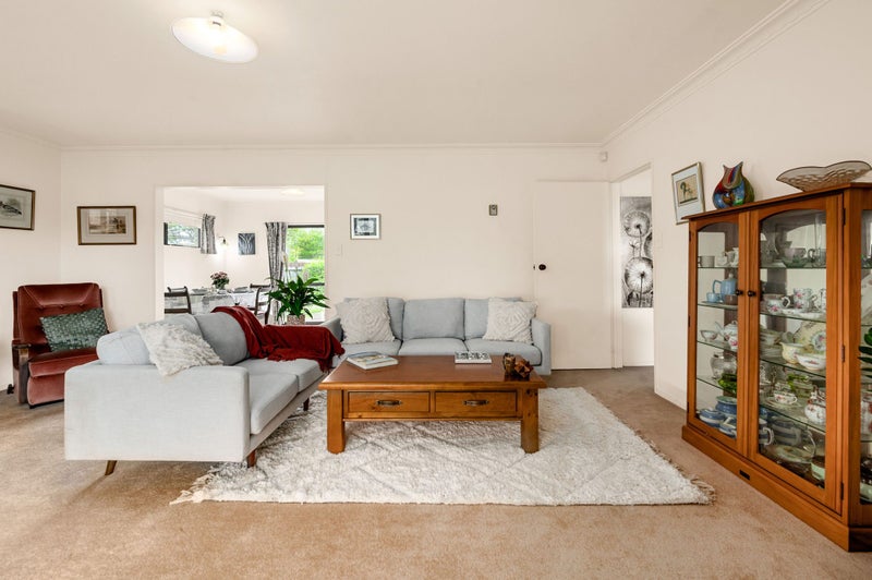 11 Chequers Avenue, Chartwell, Hamilton - Carousel 2