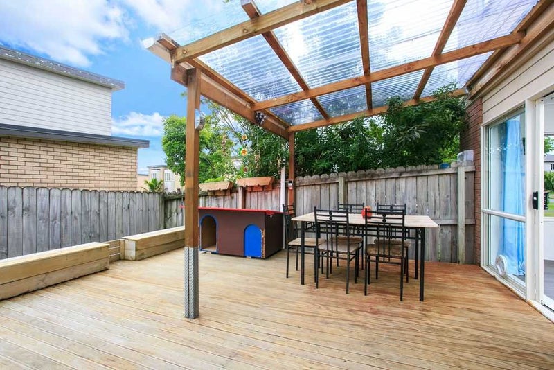 9 Brashier Circle, Sunnyvale, Auckland - Carousel 2