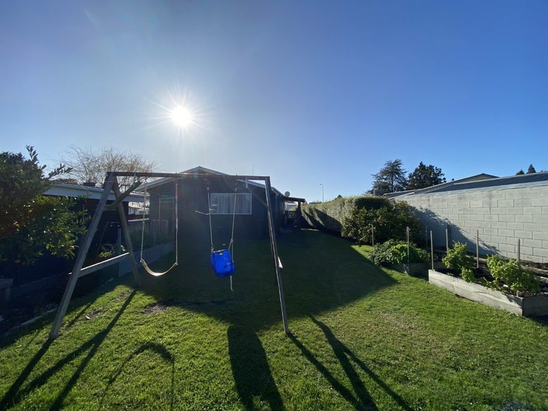 16 Sadler Street, Fairview Downs, Hamilton - Carousel 12