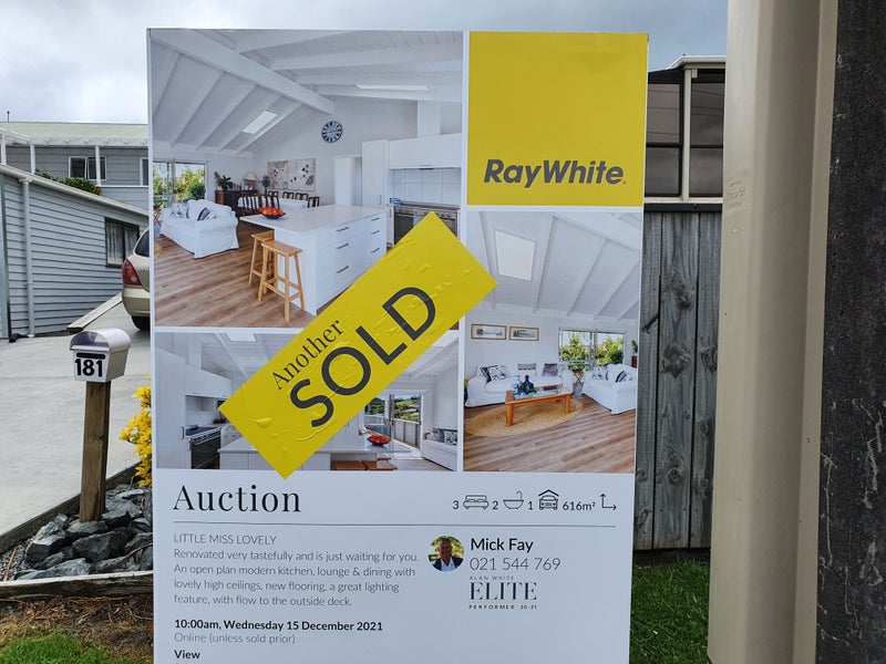 181 Mahurangi East Road, Snells Beach, Snells Beach - Carousel 1