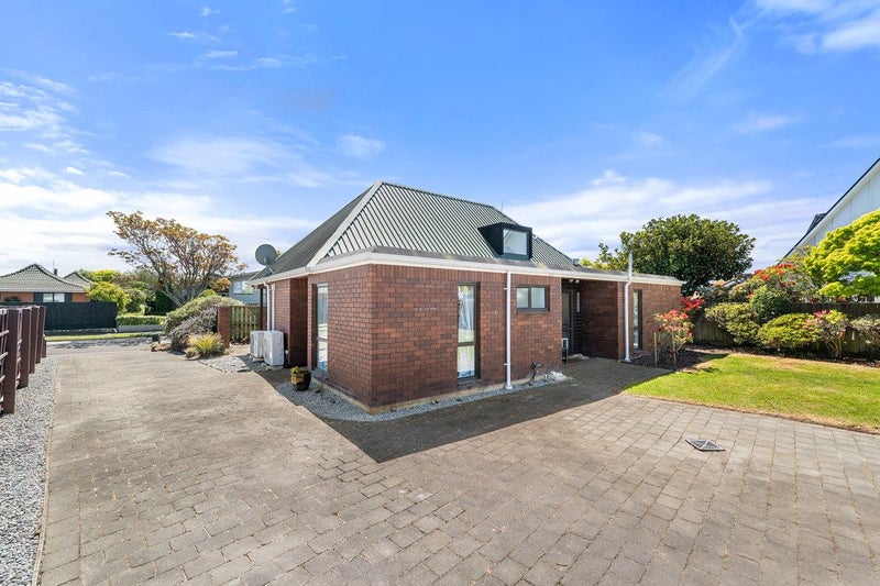 10 Woodstock Place, Russley, Christchurch - Carousel 28
