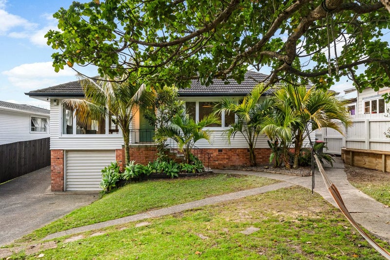21 Fir Street, Waterview, Auckland - Carousel 1