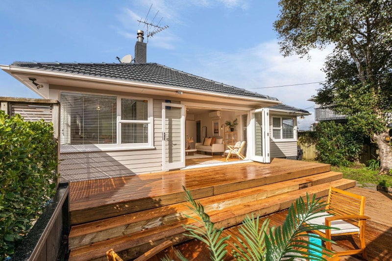 84 Ashby Avenue, St Heliers, Auckland - Carousel 1