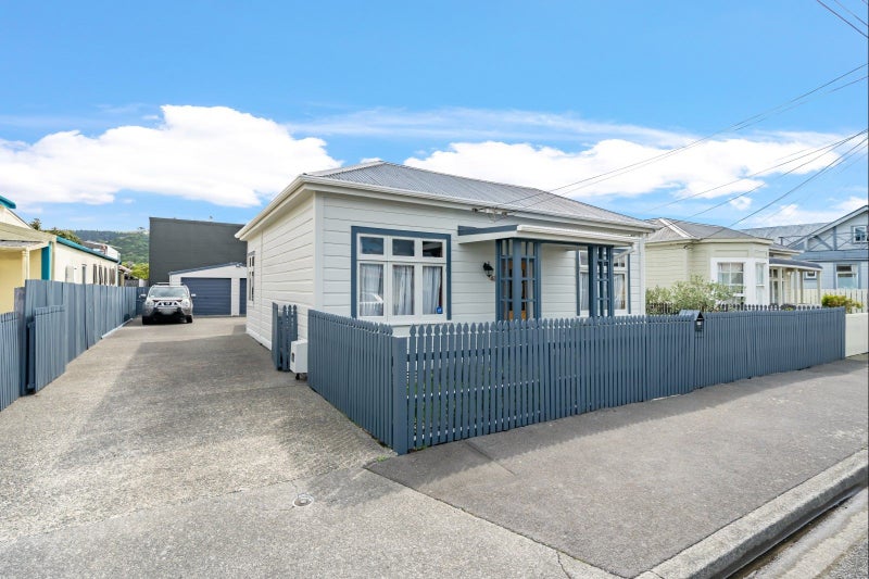 45 Sydney Street, Petone, Lower Hutt - Carousel 25