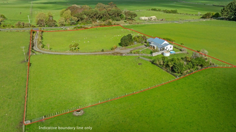 482 Williamsons Line, Marton - Carousel 2