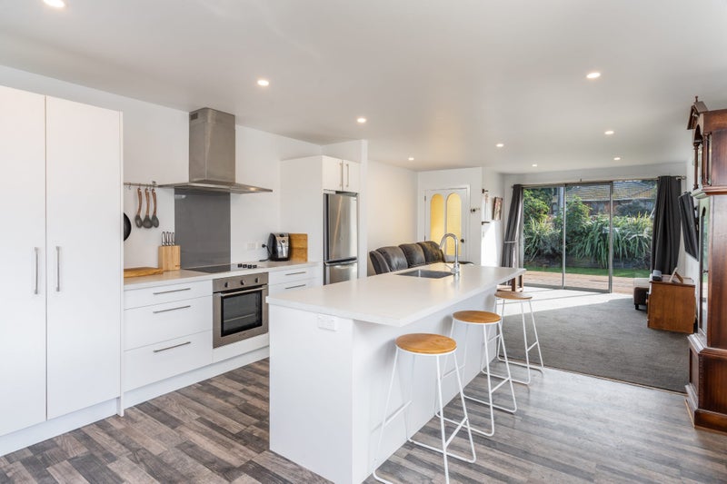 24 Delta Drive, Waldronville, Dunedin - Carousel 2