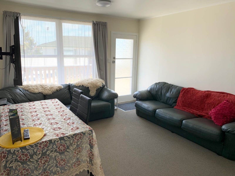 453 Hillsborough Road, Mount Roskill, Auckland - Carousel 7