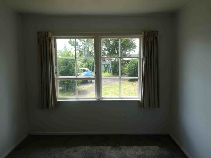 94 Fonteyn Street, Avondale, Auckland - Carousel 10