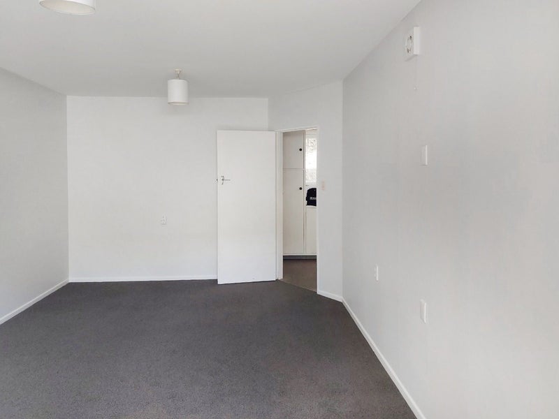 1/29 Waiapu Road, Kelburn, Wellington - Carousel 9