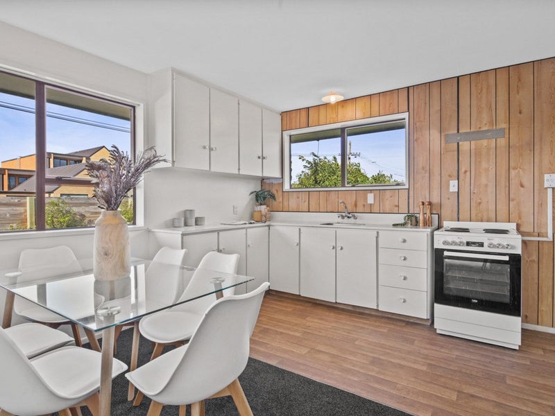 1/18 Steadman Road, Broomfield, Christchurch - Carousel 2