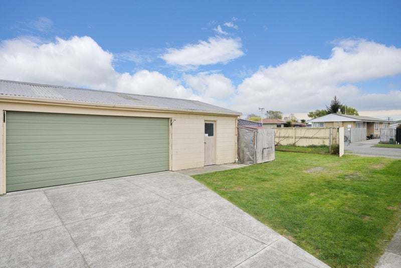 5 Rosanna Place, Aranui, Christchurch - Carousel 2