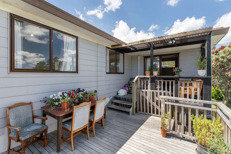 1/11 Borich Road, Sunnyvale, Auckland - Carousel 2