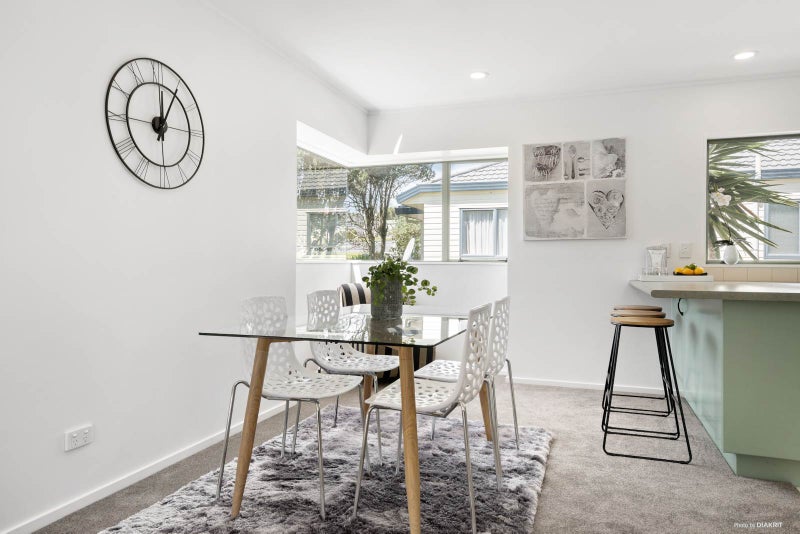 1/670 East Coast Road, Pinehill, Auckland - Carousel 2