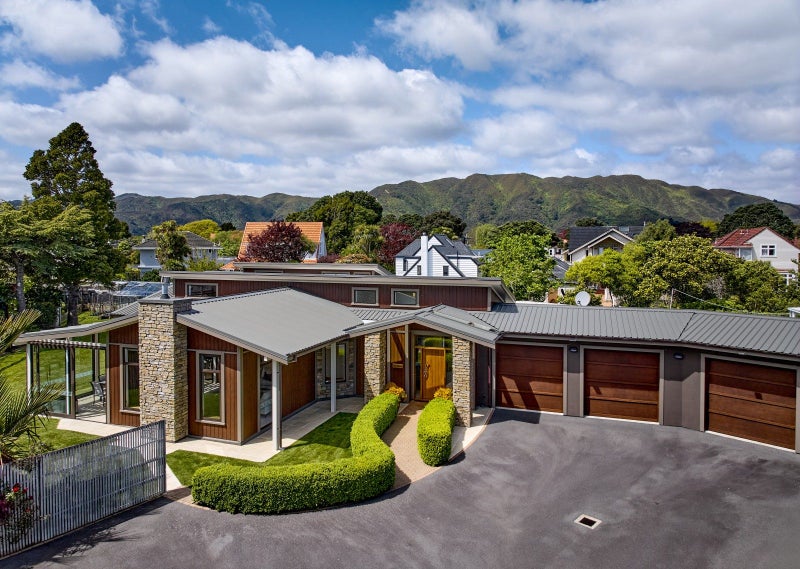 24A Hautana Square, Woburn, Lower Hutt - Carousel 1