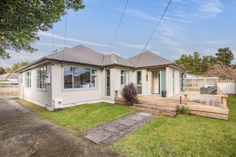 2 Henry Street, Ebdentown, Upper Hutt - Carousel 2