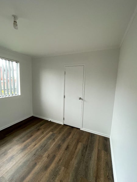 2/70 Palmers Road, Clendon Park, Auckland - Carousel 2