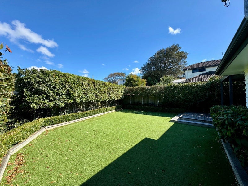 30A Pukerangi Crescent, Ellerslie, Auckland - Carousel 2